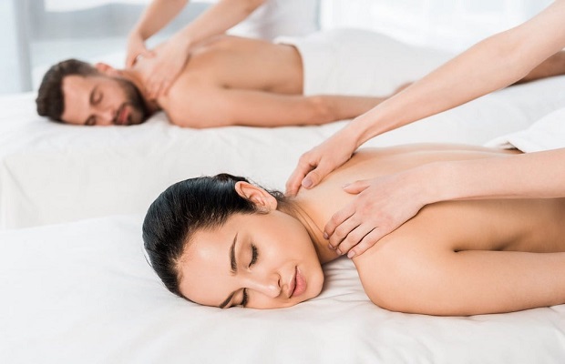 Shiatsu massage là phương pháp trị liệu có nguồn gốc từ Nhật Bản