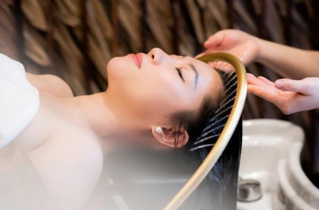 Dịch vụ gội đầu tại Hazgen Nail Bar 