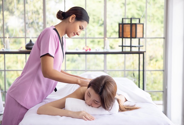 Massage từ A đến Z tại nhà TPHCM