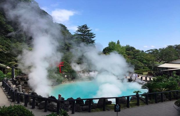 Beppu Onsen có lượng nước phun dồi dào