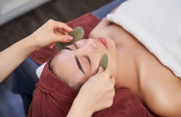 cách gội đầu massage thư giãn nhẹ nhàng và an toàn cho bạn