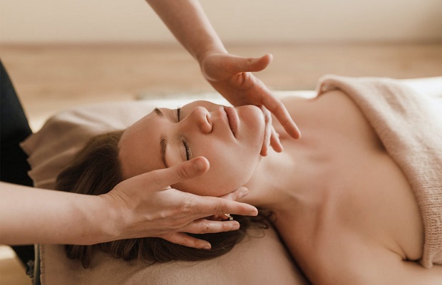 Massage Golki - hay còn gọi là massage chỉnh hình