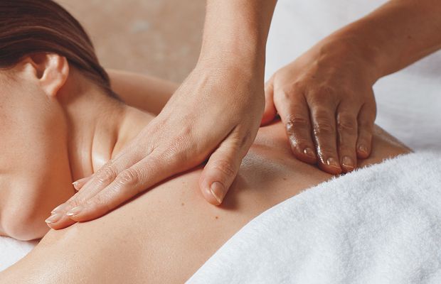 Cần có các kiến thức và chuyên môn cụ thể khi massage