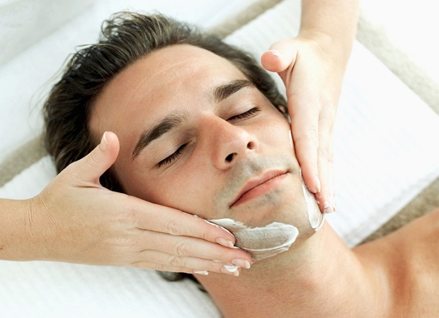 Cách làm mặt V-line cho nam - Massage mặt