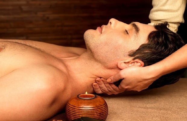 Nhật Nguyệt massage uy tín tphcm