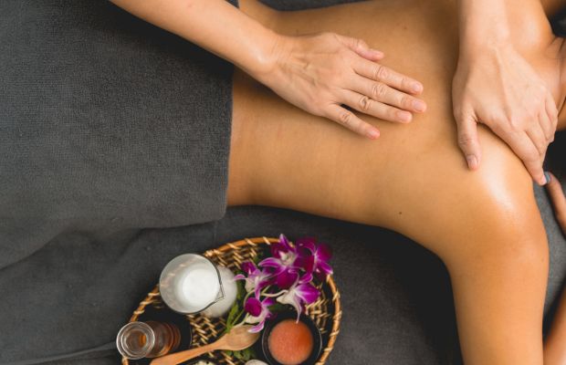 Dưỡng sinh spa chuyên massage thái cho Nam tại nhà