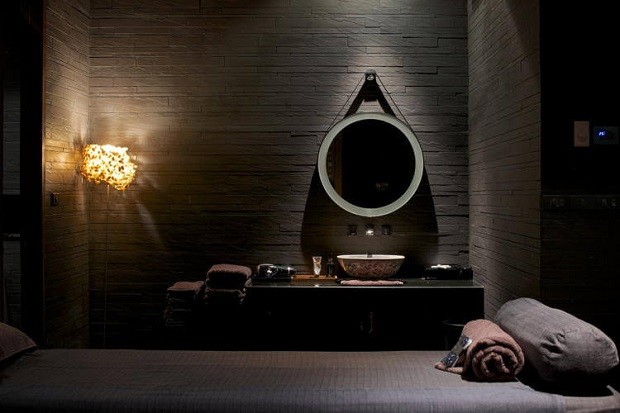 Massage bấm huyệt ở đâu tốt tphcm - Glow Spa