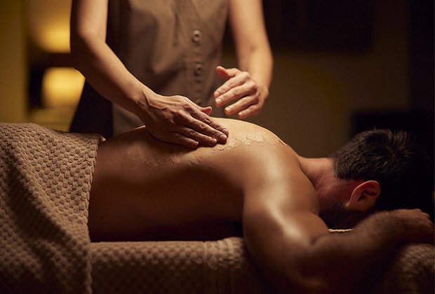 Massage từ A đến Z tại nhà ở TPHCM