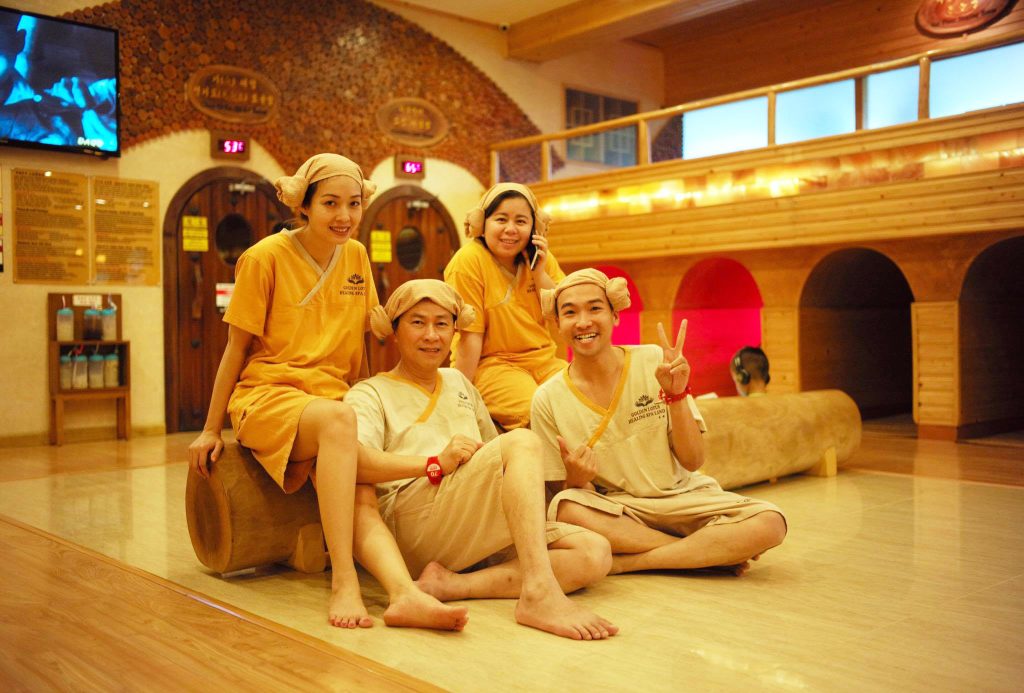 golden lotus healing spa