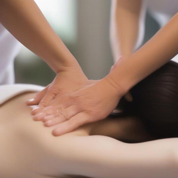 Massage Shiatsu Giảm Căng Thẳng và Mất Ngủ